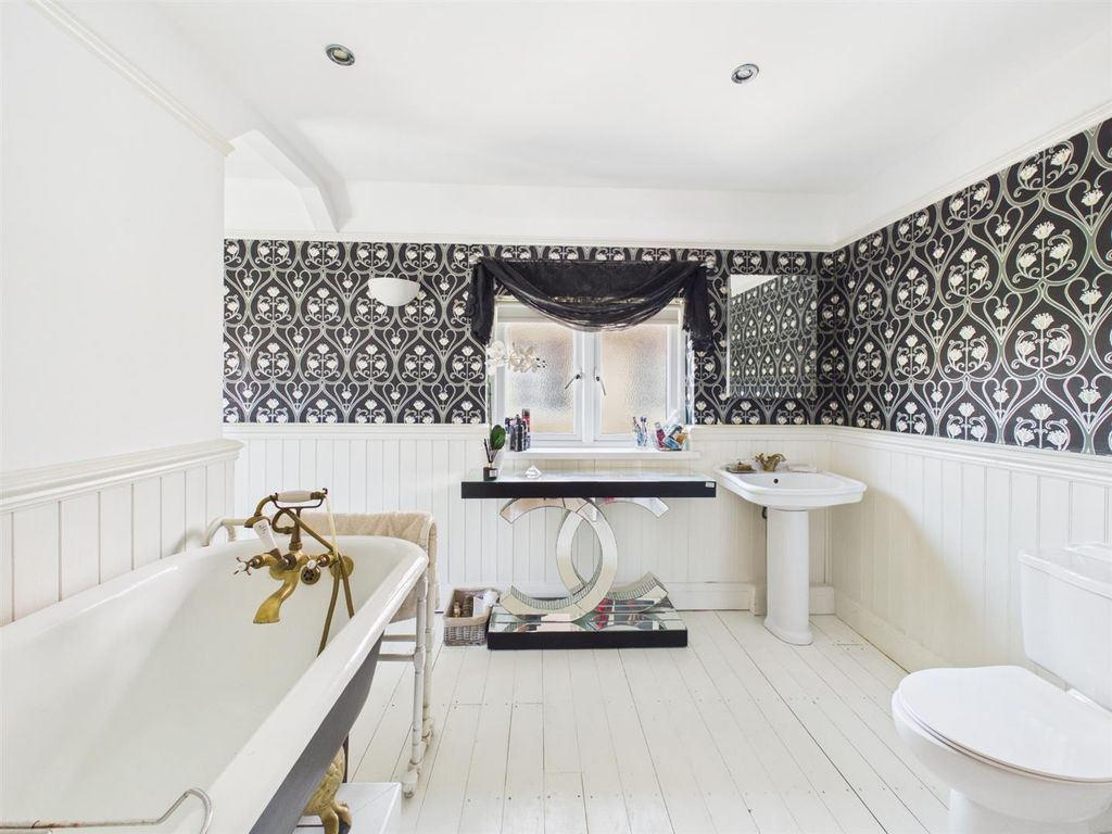 Additional image 21 of 5 bed detached house for saleWest Drive, Porthcawl CF36