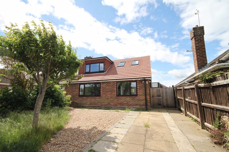 Property photo 1 of 10 Front