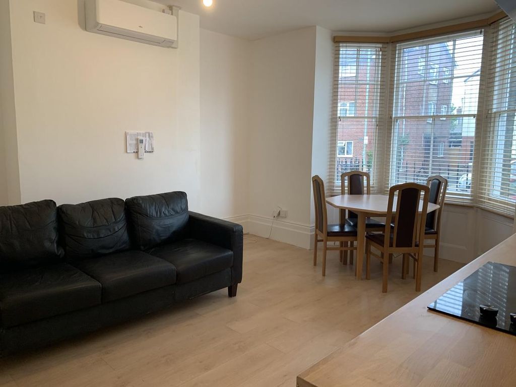 Property photo 3 of 5 Living Area.Jpg