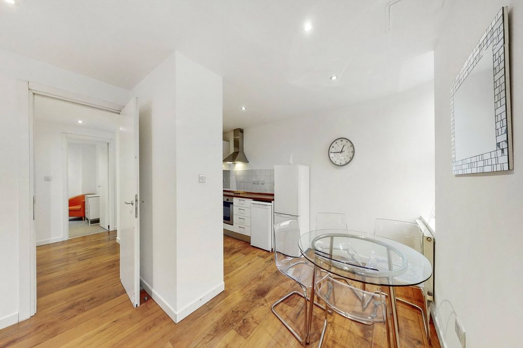 Property photo 1 of 12 Picture No. 05
