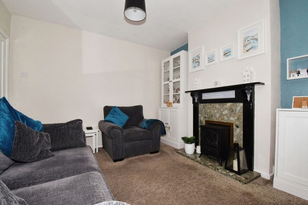 Property photo 3 of 18 Pbox-Img.Jpg
