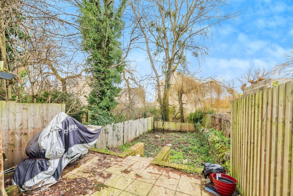 Property photo 2 of 11