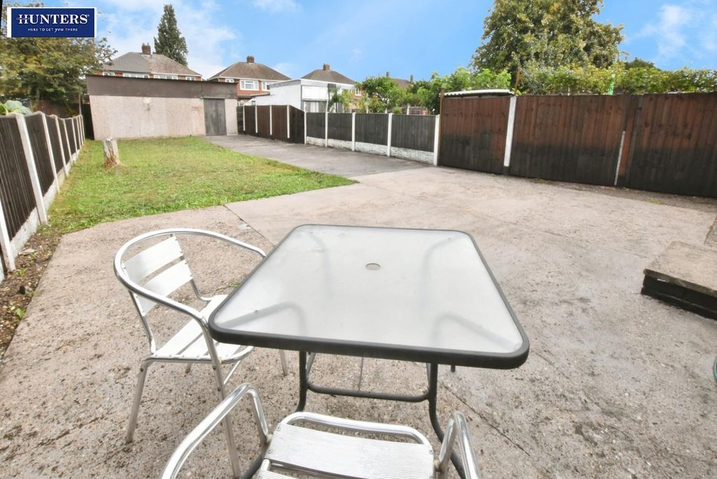 Property photo 2 of 14