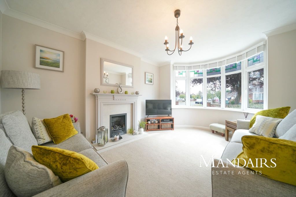 Property photo 1 of 34