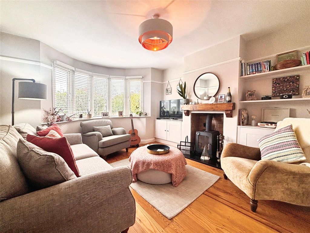 Property photo 2 of 19 Living Room