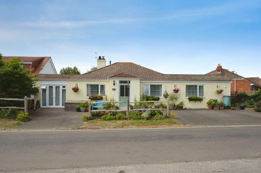 Property photo 1 of 18 Pbox-Img.Jpg