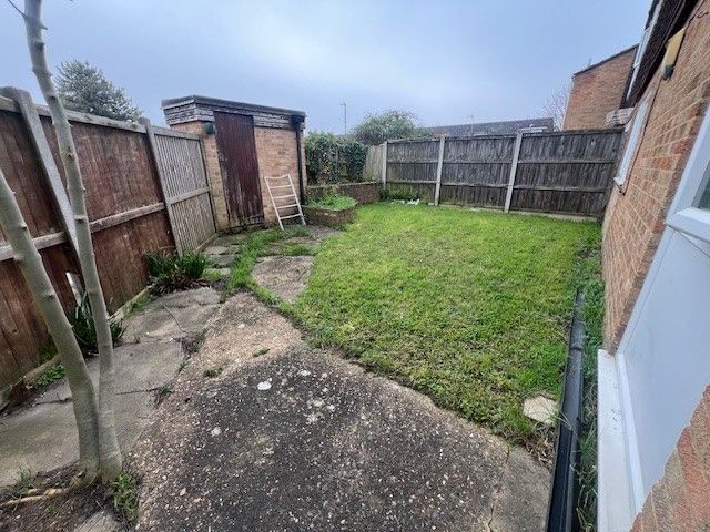 Property photo 2 of 9 Garden