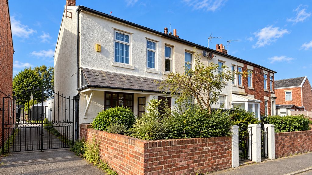 Property photo 1 of 15 5221331
