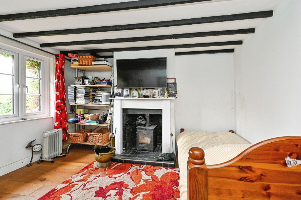 Property photo 3 of 17