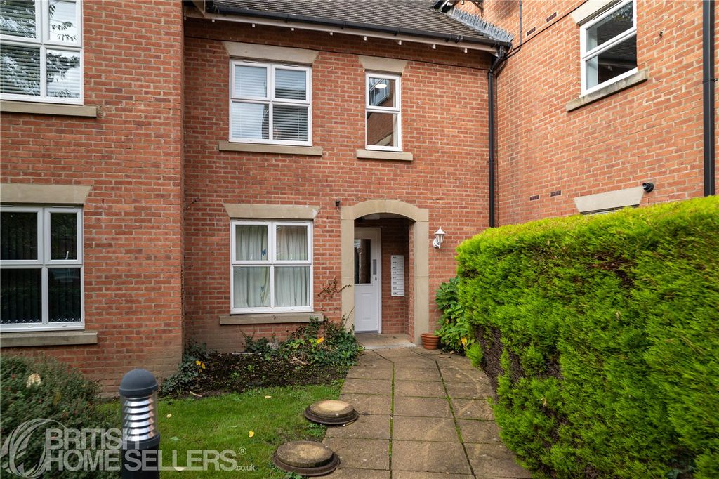 Property photo 1 of 18 Picture No. 21