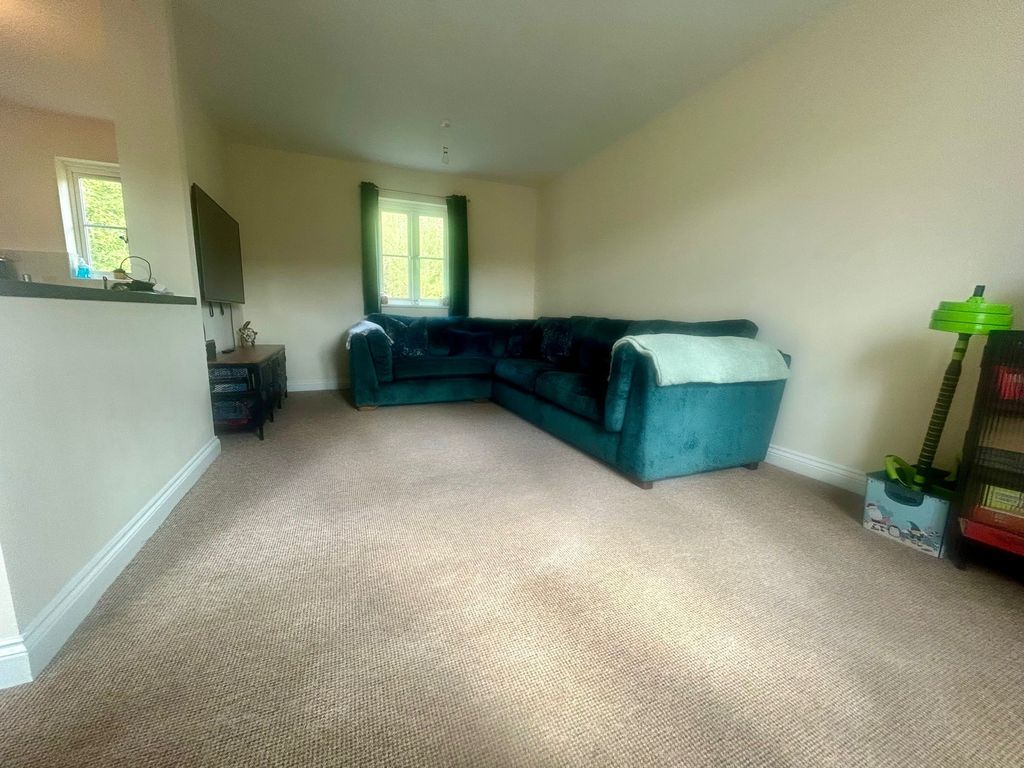 Property photo 3 of 10 Image