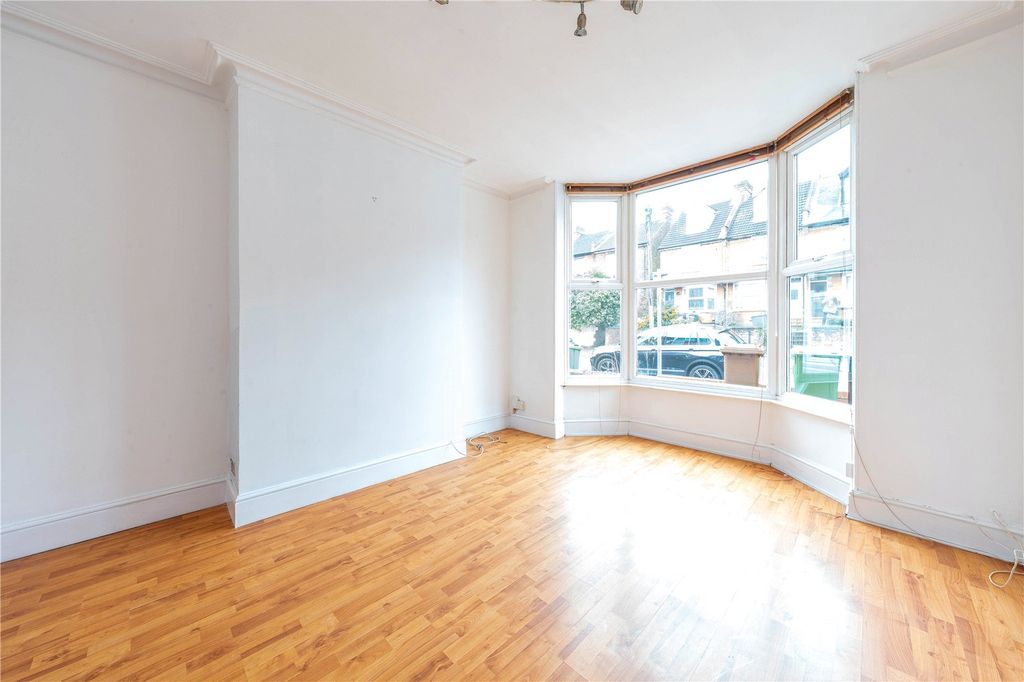 Property photo 1 of 15 Picture No. 01