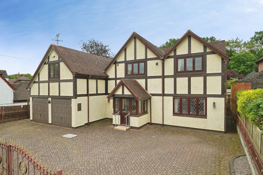 Property photo 2 of 35
