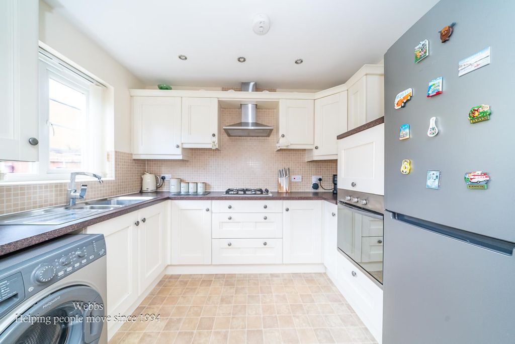 Property photo 3 of 27 Webbs-9.Jpg