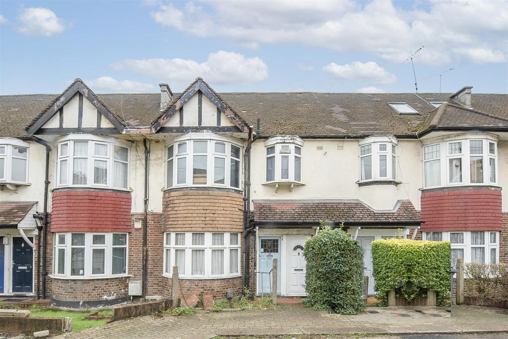 Property photo 2 of 10