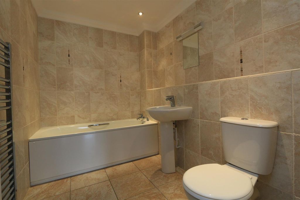 Property photo 3 of 9 Img_4744.Jpg