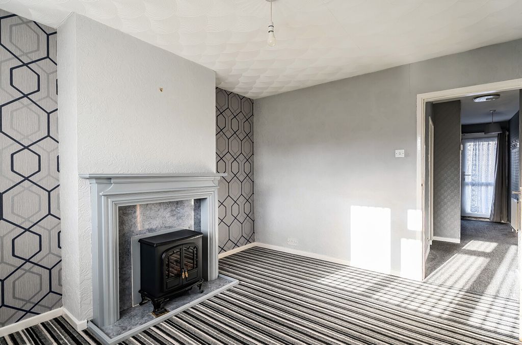 Property photo 3 of 22 1373304-9-68Fb8B6...