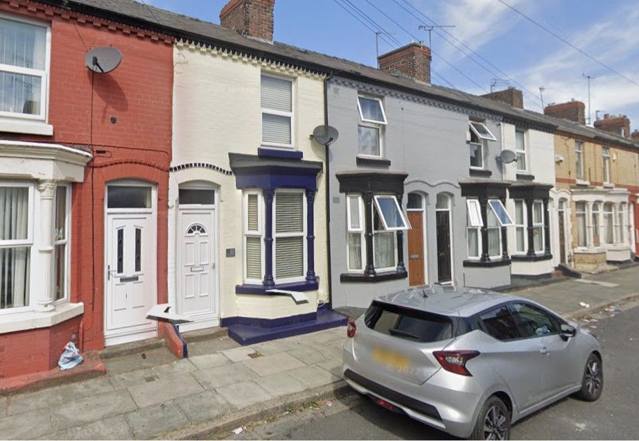 Property photo 1 of 1