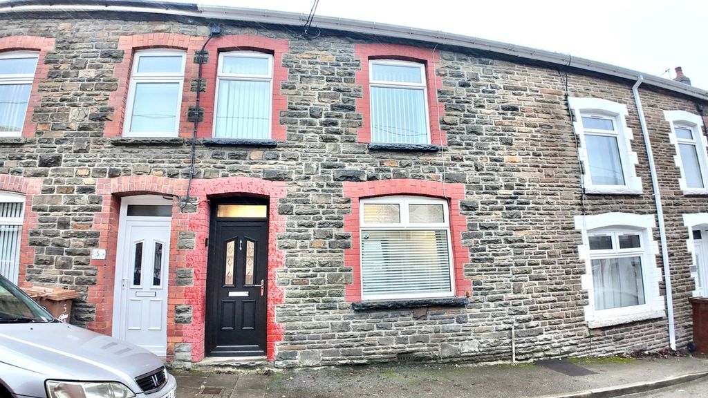 Property photo 1 of 33