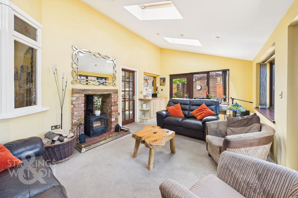Additional image 14 of 4 bed semi-detached house for saleWarren Road, Gorleston, Great Yarmouth NR31
