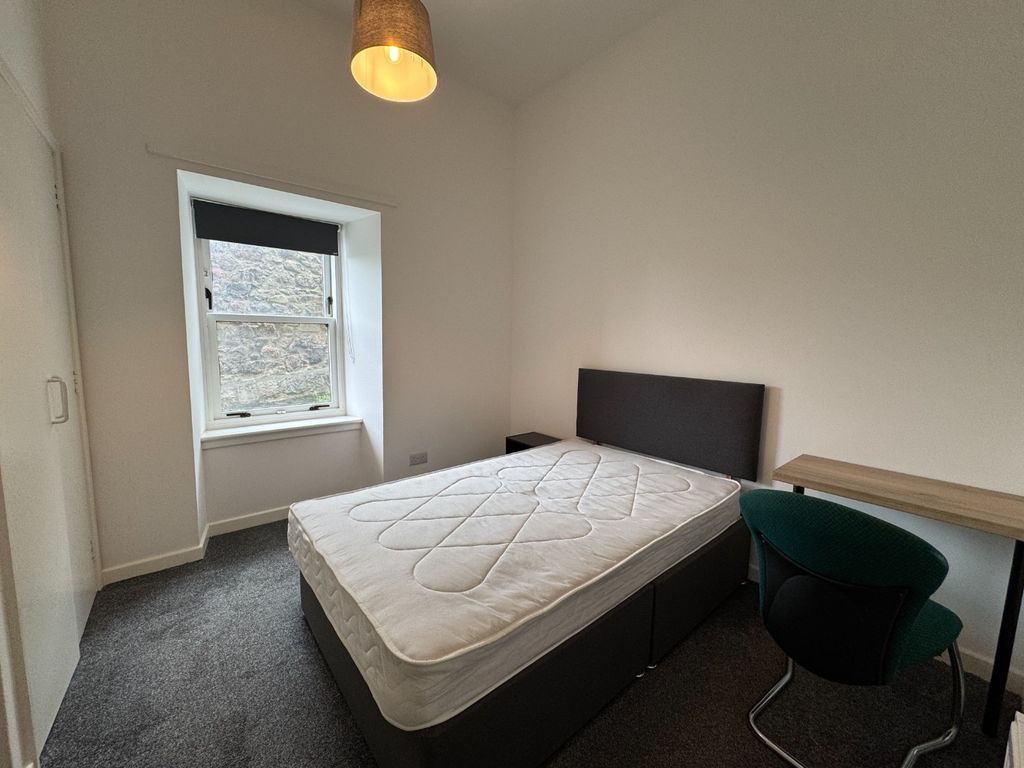 Additional image 8 of 4 bed flat to rentSpital, Old Aberdeen, Aberdeen AB24