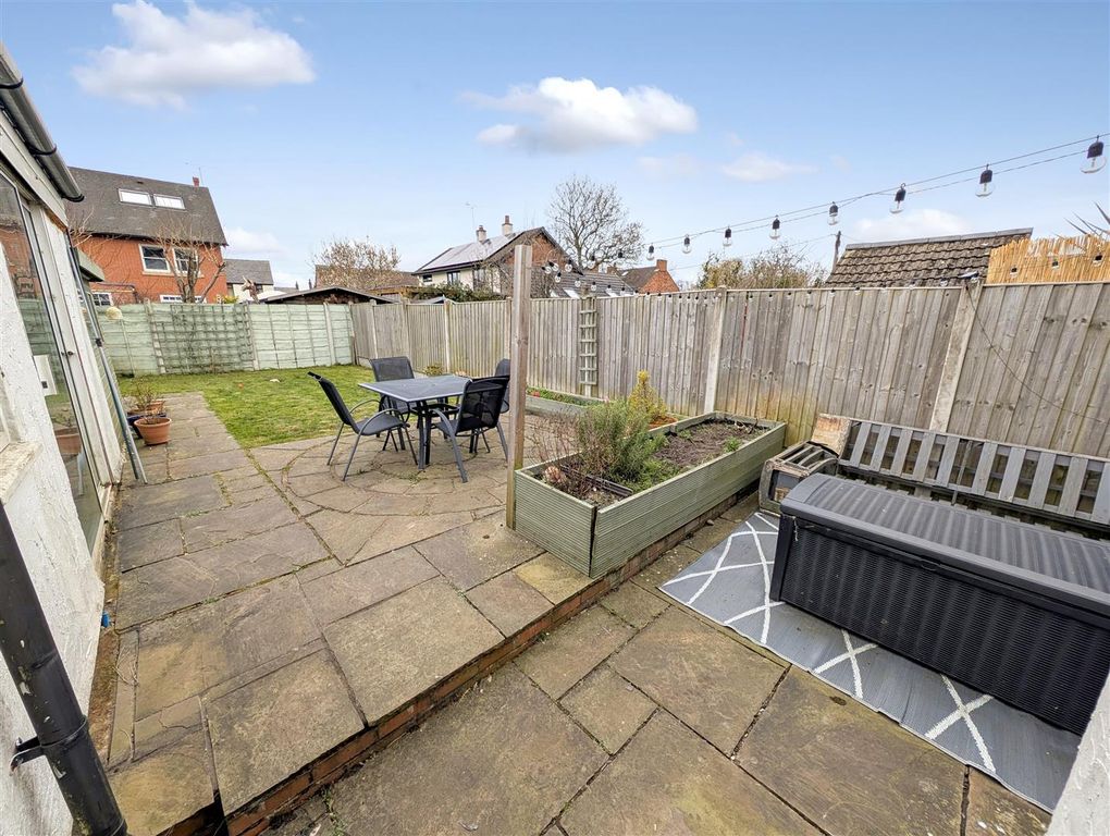Property photo 2 of 24