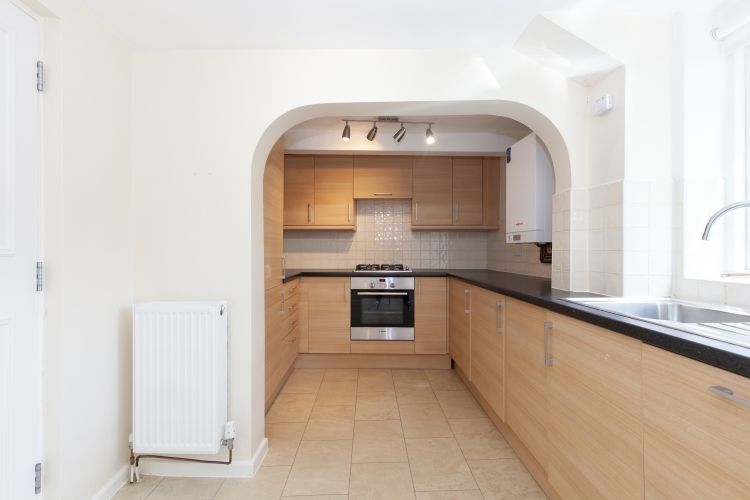 Property photo 3 of 8 229525