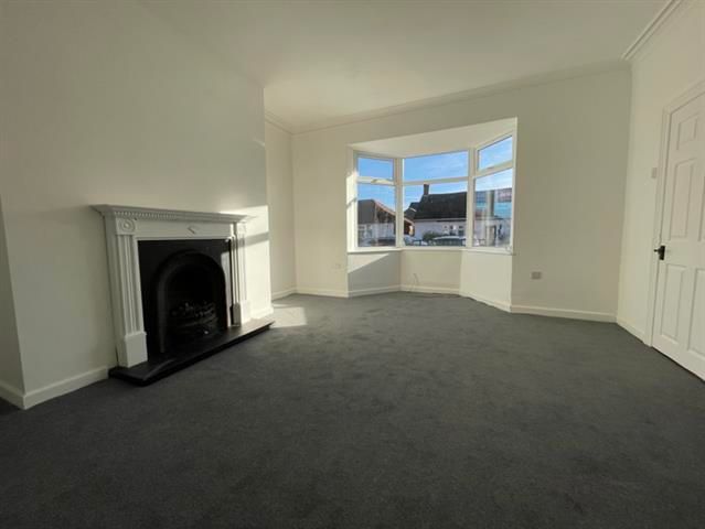 Property photo 2 of 12 Living Room