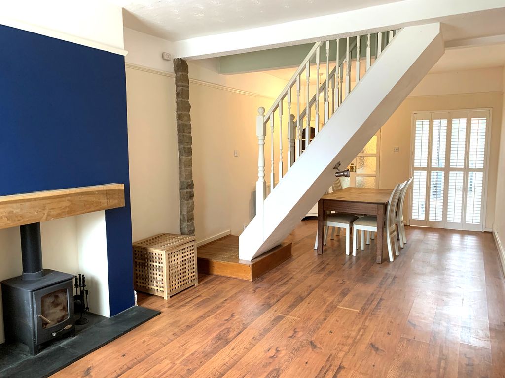 Property photo 2 of 9 N2