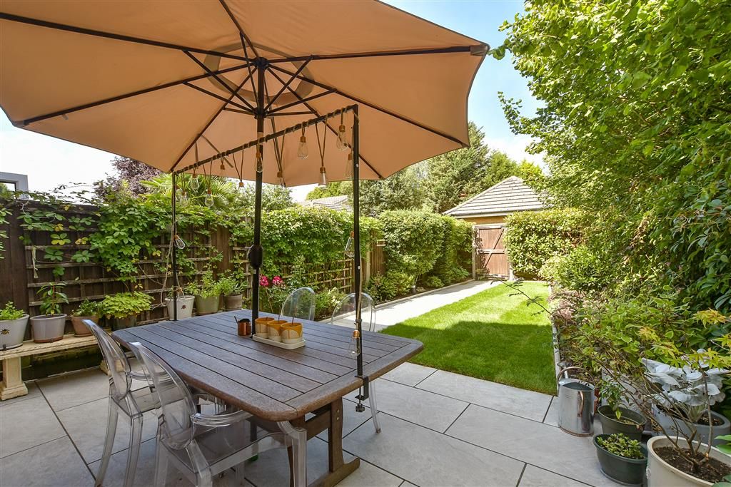 Property photo 2 of 16 Rear Garden
