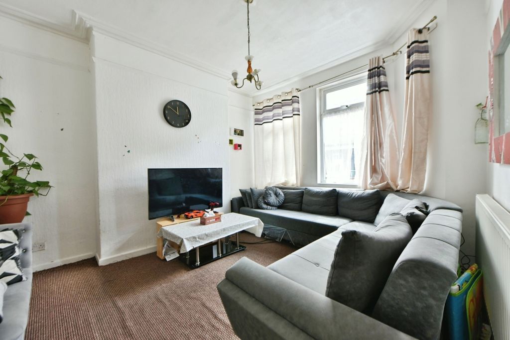 Property photo 2 of 4 Pbox-Img.Jpg