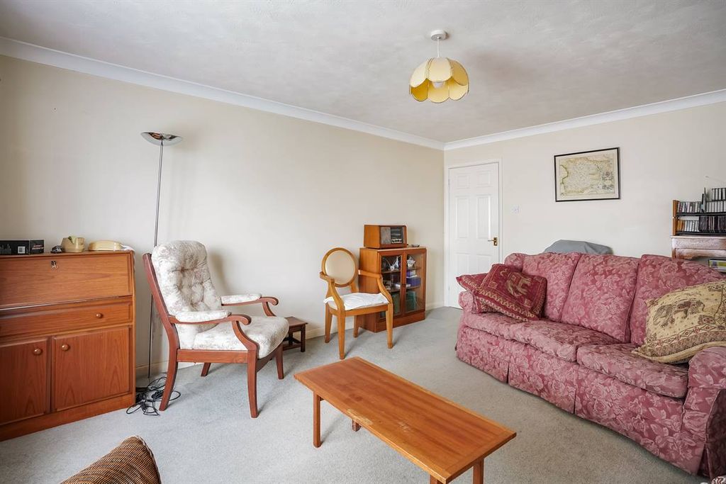 Property photo 3 of 15