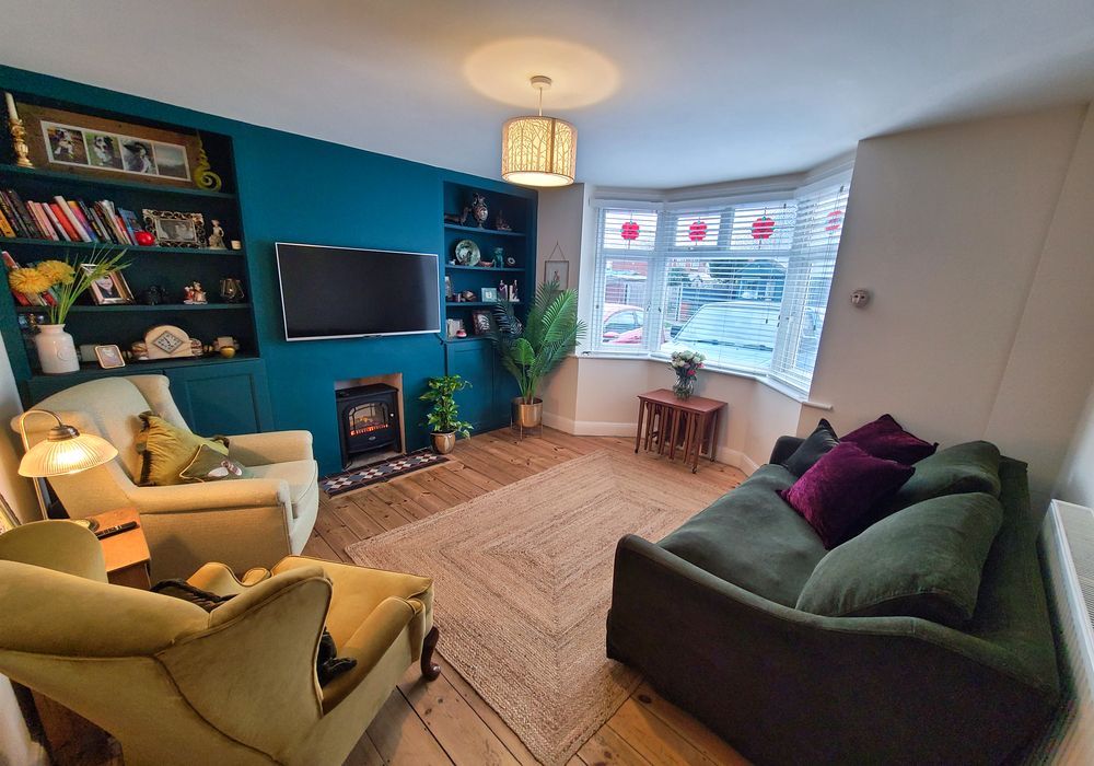 Property photo 2 of 28