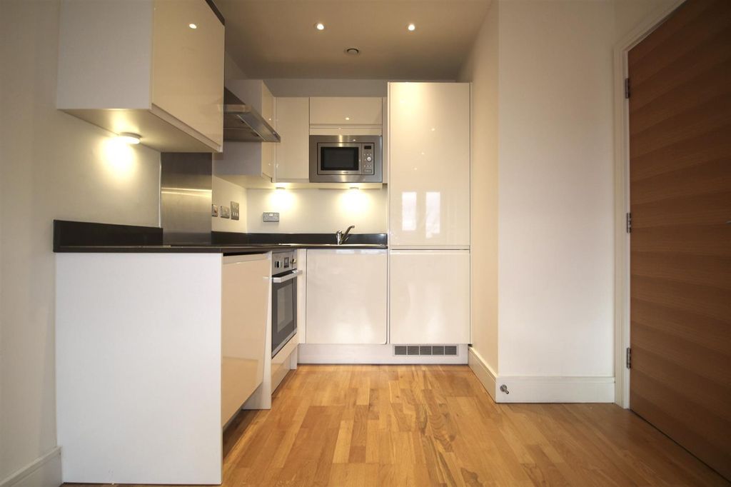 Property photo 3 of 10 6.Jpg