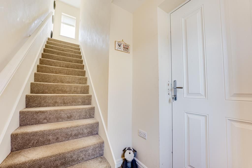 Property photo 2 of 22 5 Furlong Close, Weldon-6.Jpg