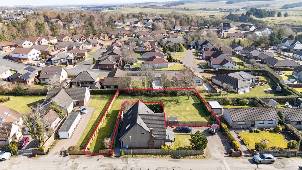 Property photo 2 of 11 Aeri Outline