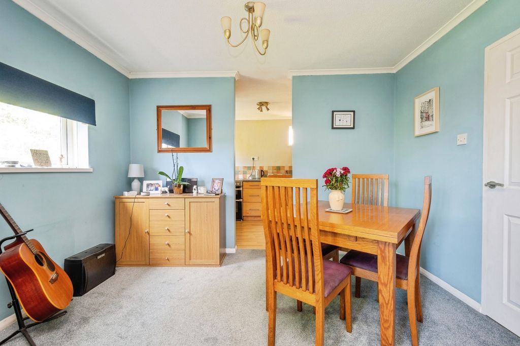 Property photo 3 of 24 Dining Room