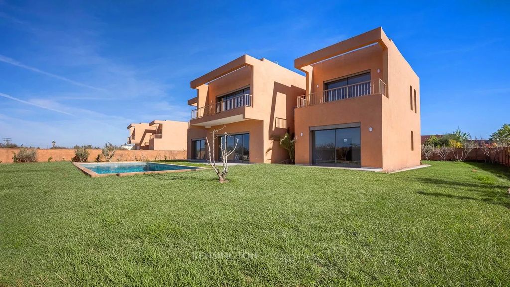 Property photo 3 of 39