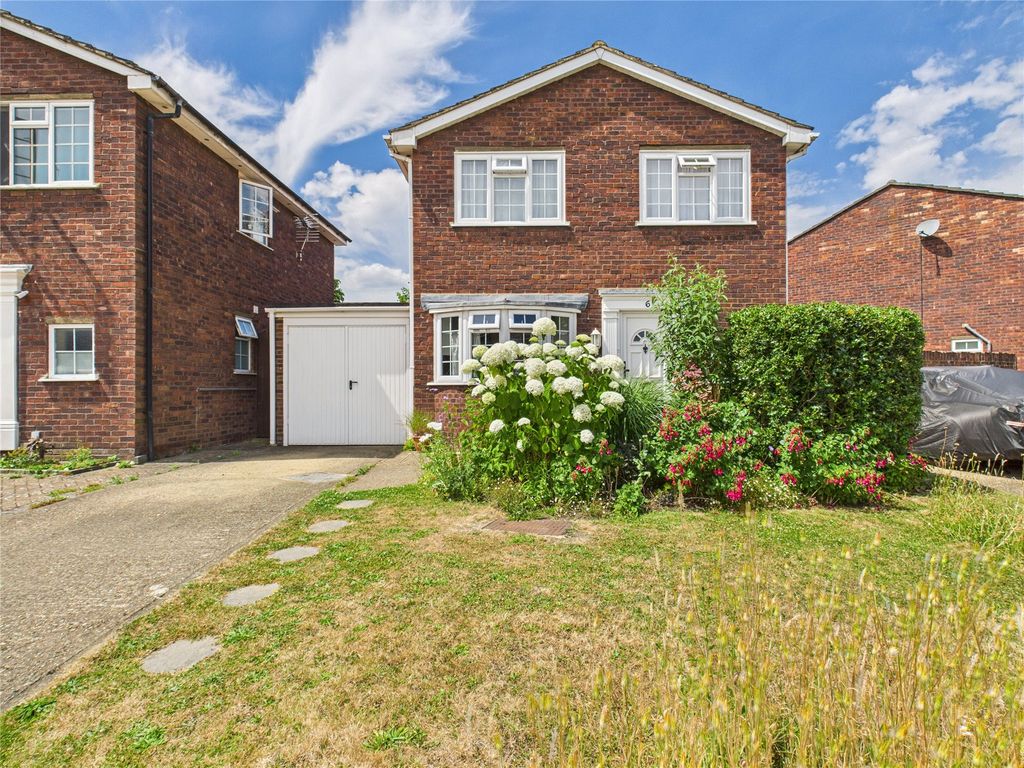 Property photo 1 of 11 Picture No. 01