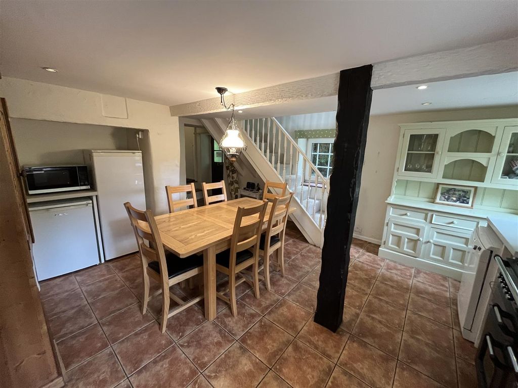 Property photo 2 of 13 Kitchen