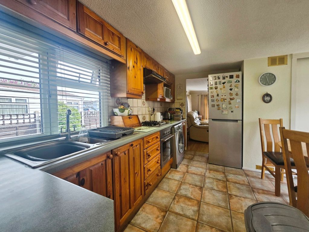 Property photo 3 of 13 Pbox-Img.Jpg