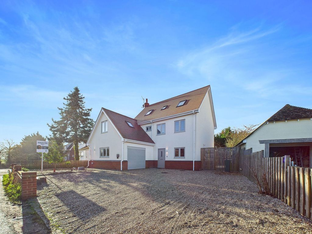 Property photo 1 of 28