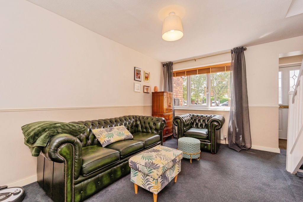 Property photo 2 of 15