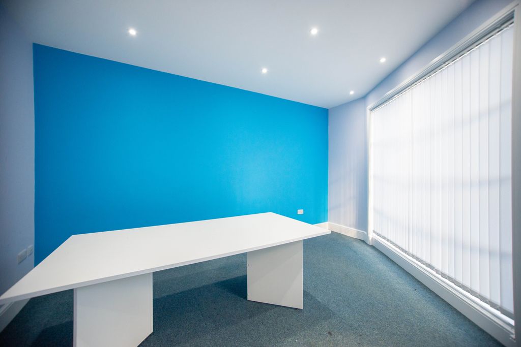 Property photo 3 of 5