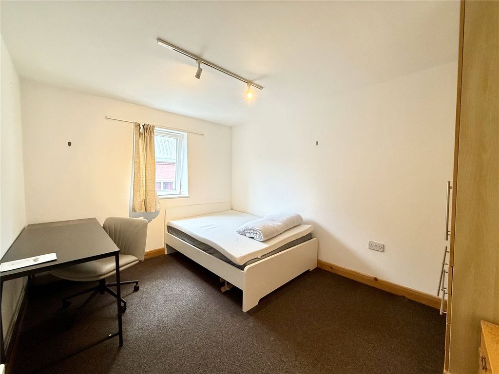 Property photo 3 of 10 Picture No. 07