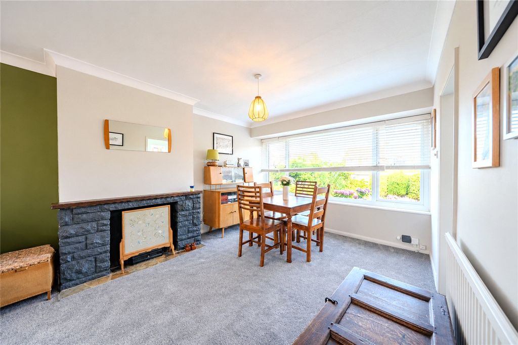 Property photo 3 of 20 Picture No. 30