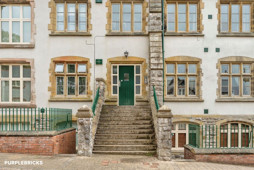 Property photo 1 of 29