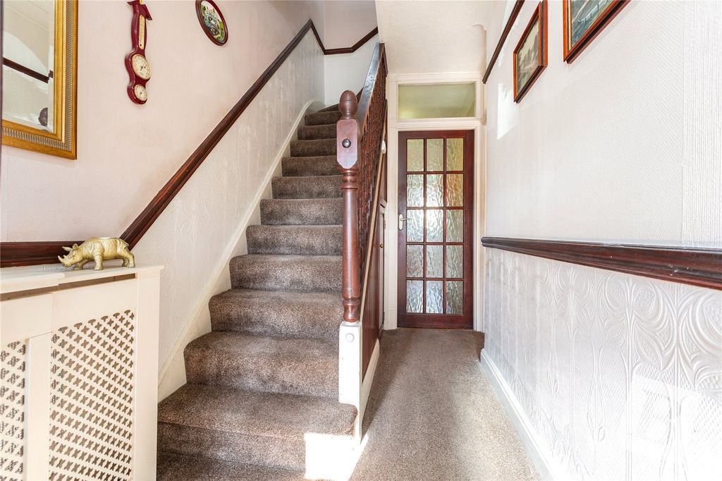 Property photo 2 of 13 Picture No. 16