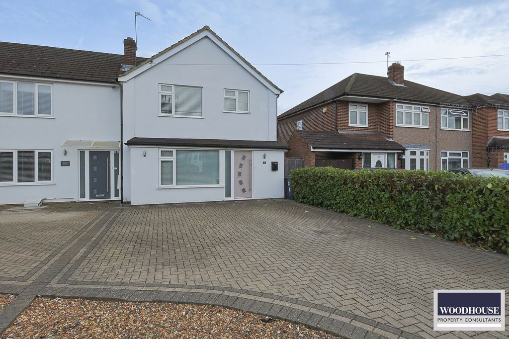 Property photo 1 of 25