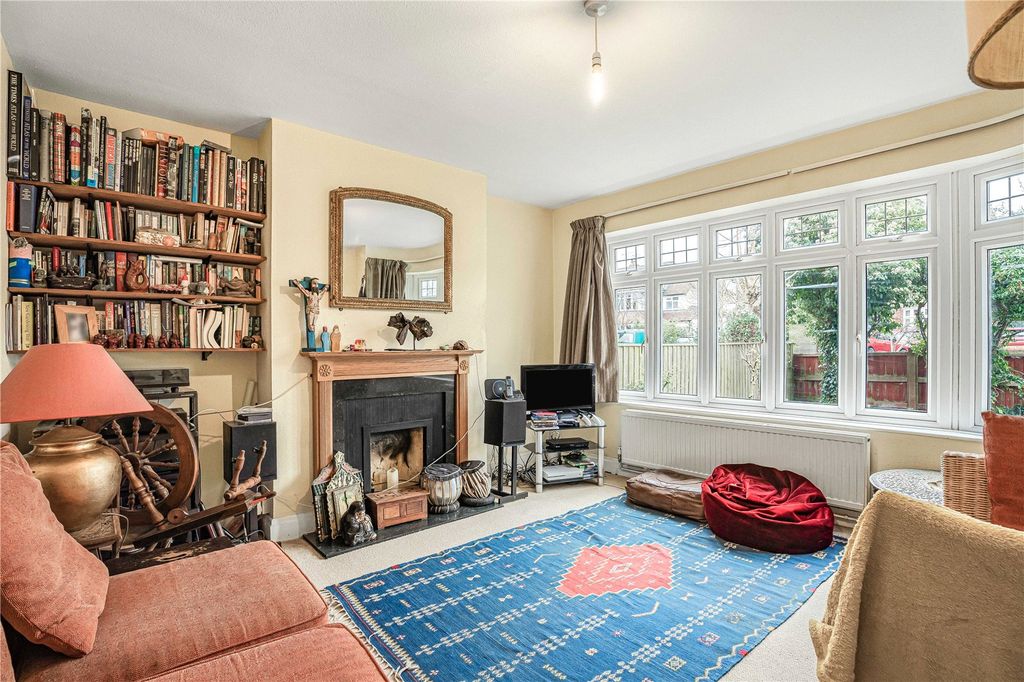 Property photo 2 of 11 Picture No. 16